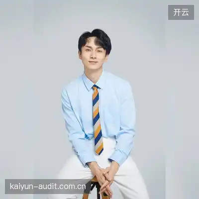 夏霓